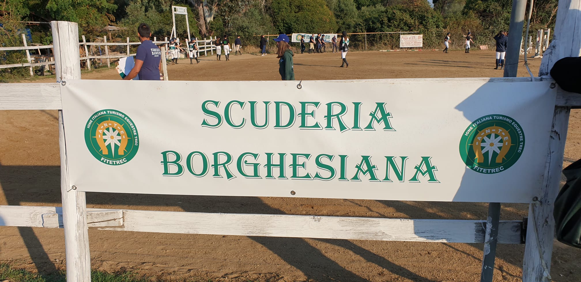 Cavallo nel centro ippico Scuderia Borghesiana